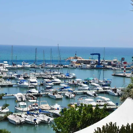 Hierbas Apartman *